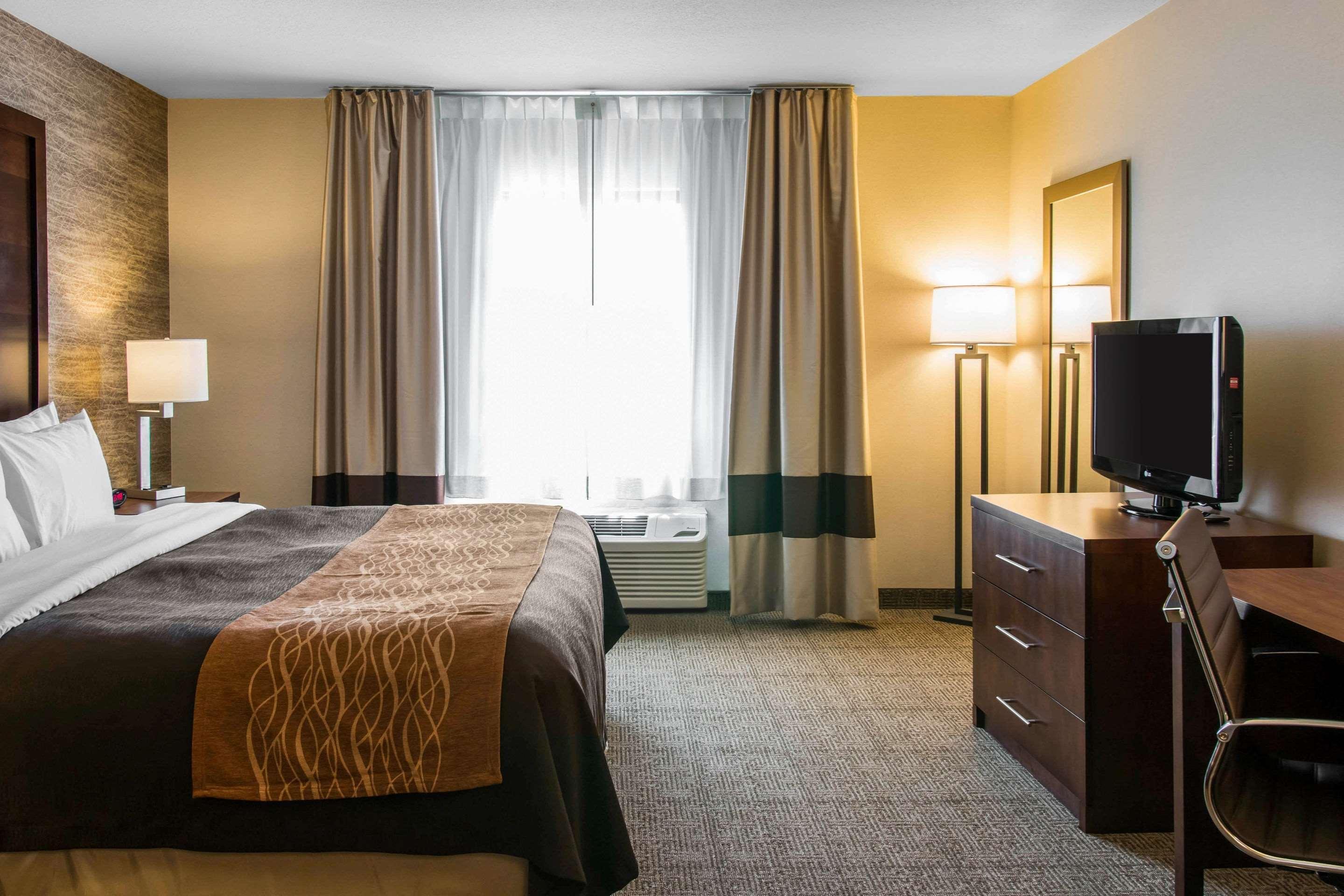 Comfort Inn Ludington Near Us-10 Kültér fotó