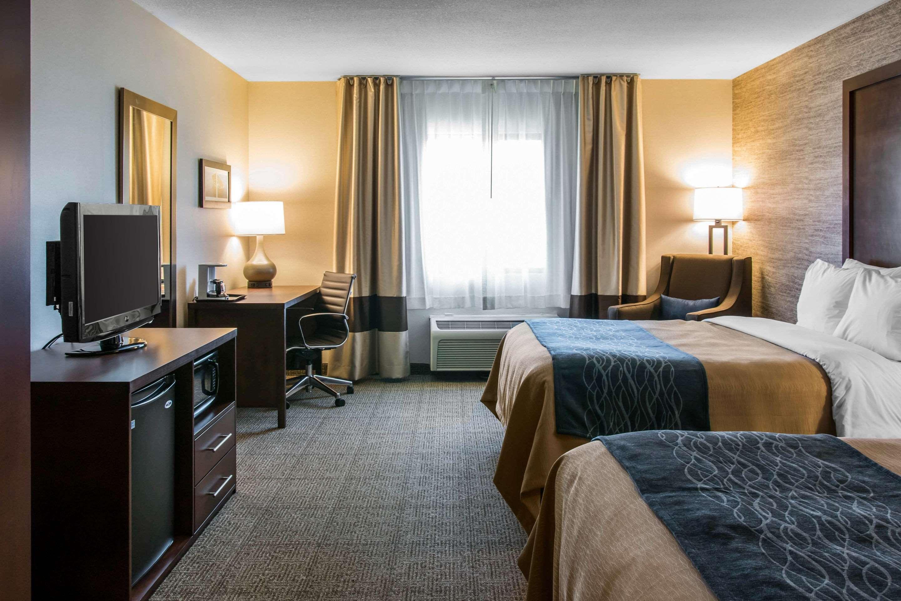 Comfort Inn Ludington Near Us-10 Kültér fotó