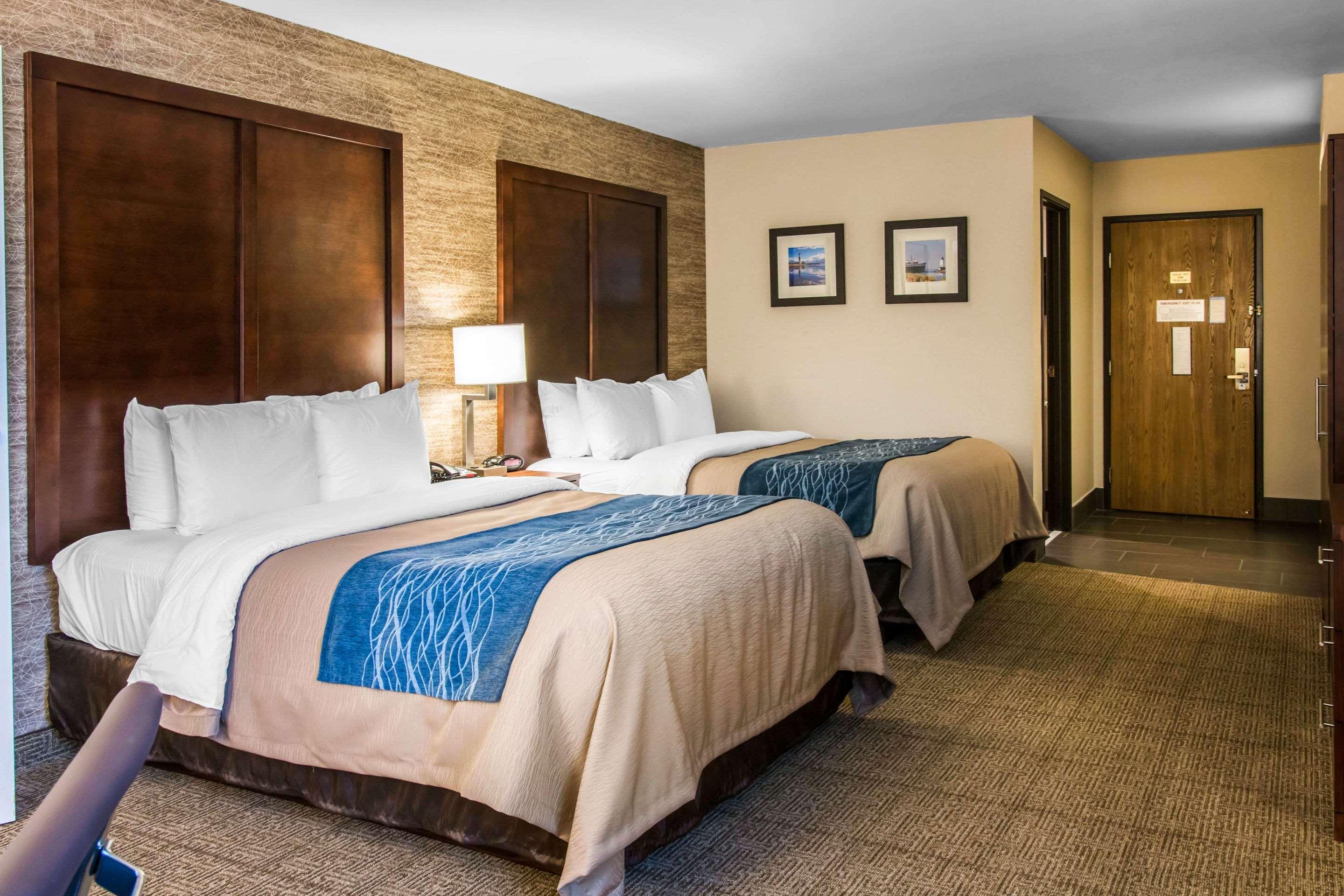 Comfort Inn Ludington Near Us-10 Kültér fotó