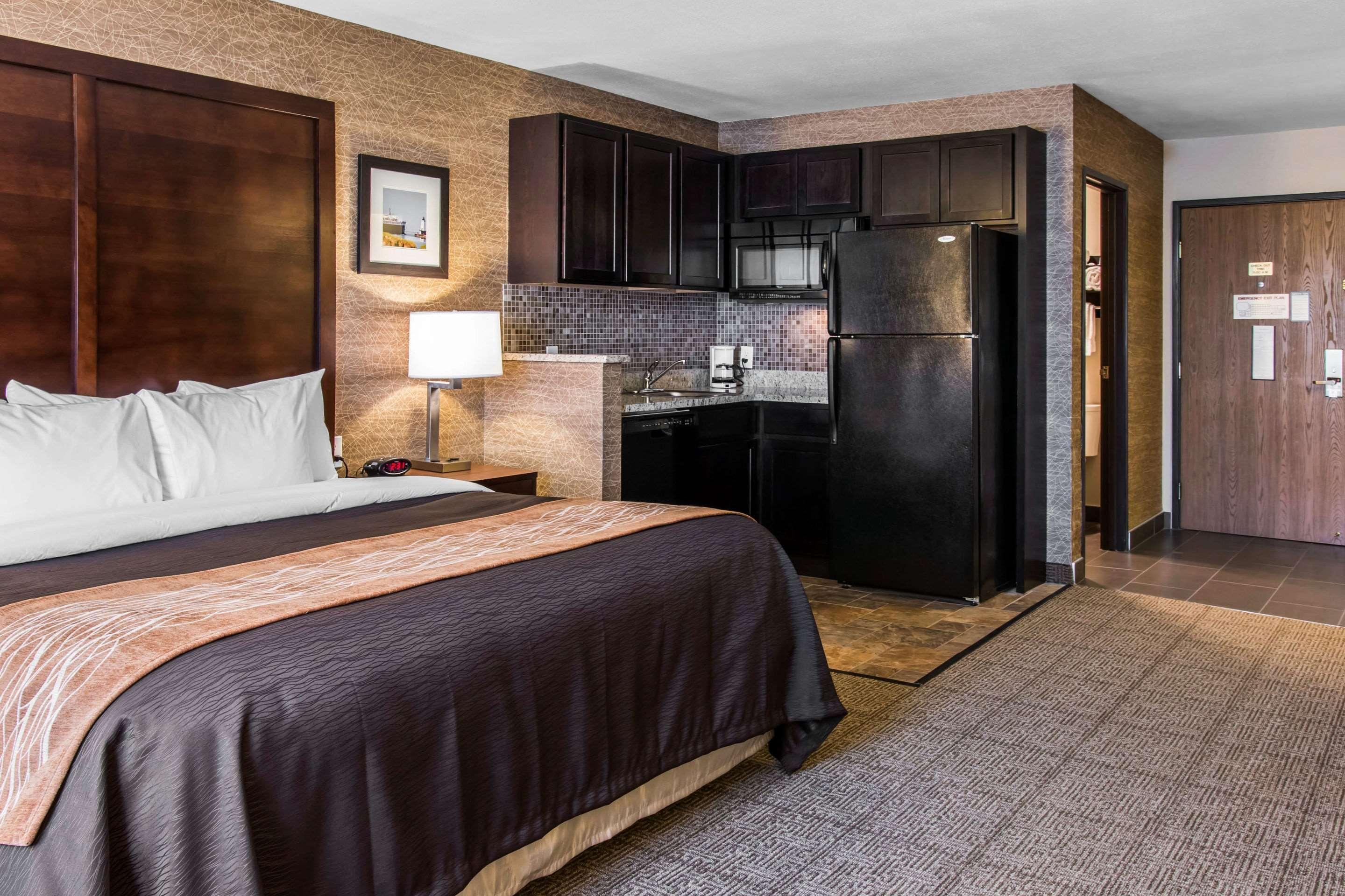 Comfort Inn Ludington Near Us-10 Kültér fotó