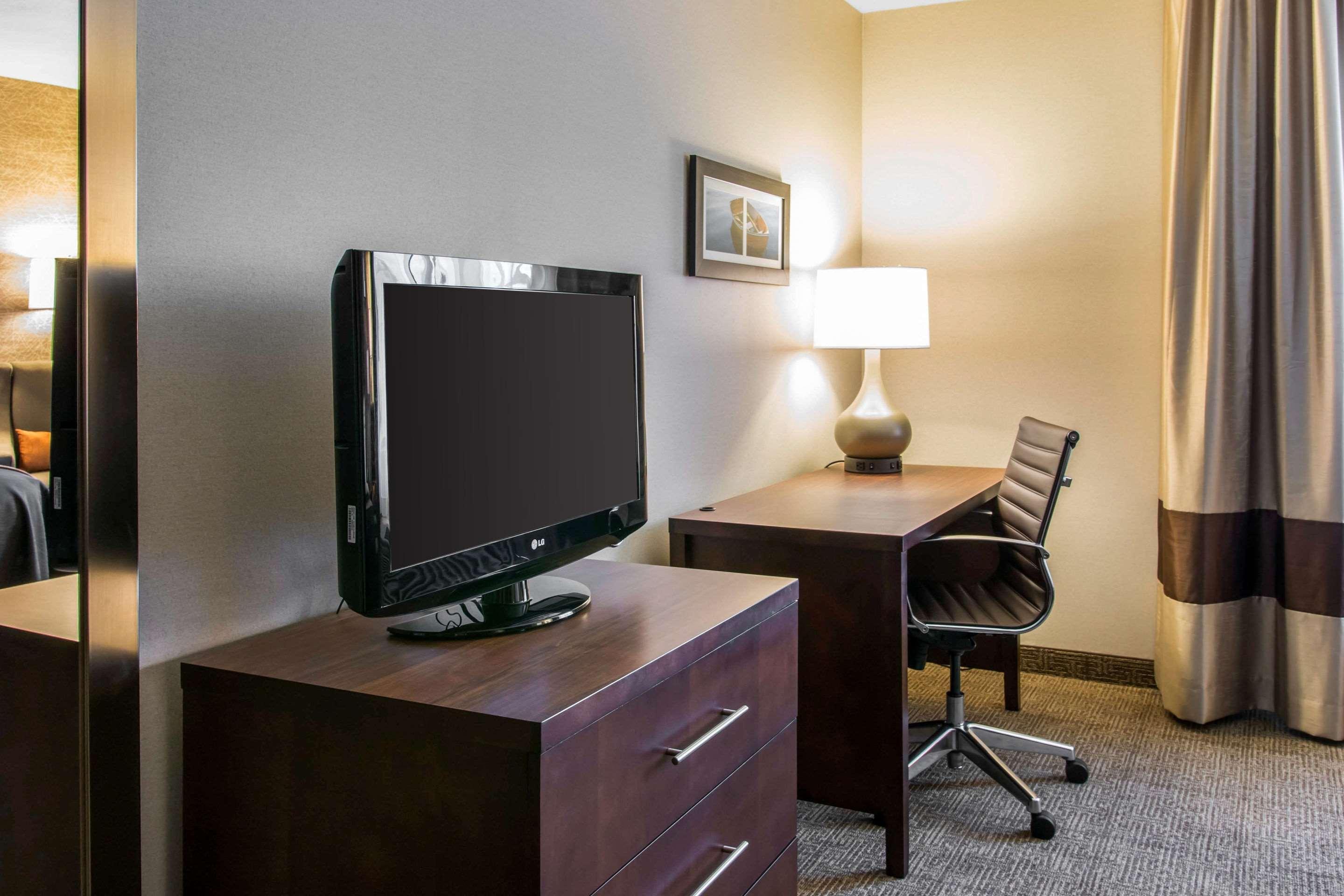 Comfort Inn Ludington Near Us-10 Kültér fotó