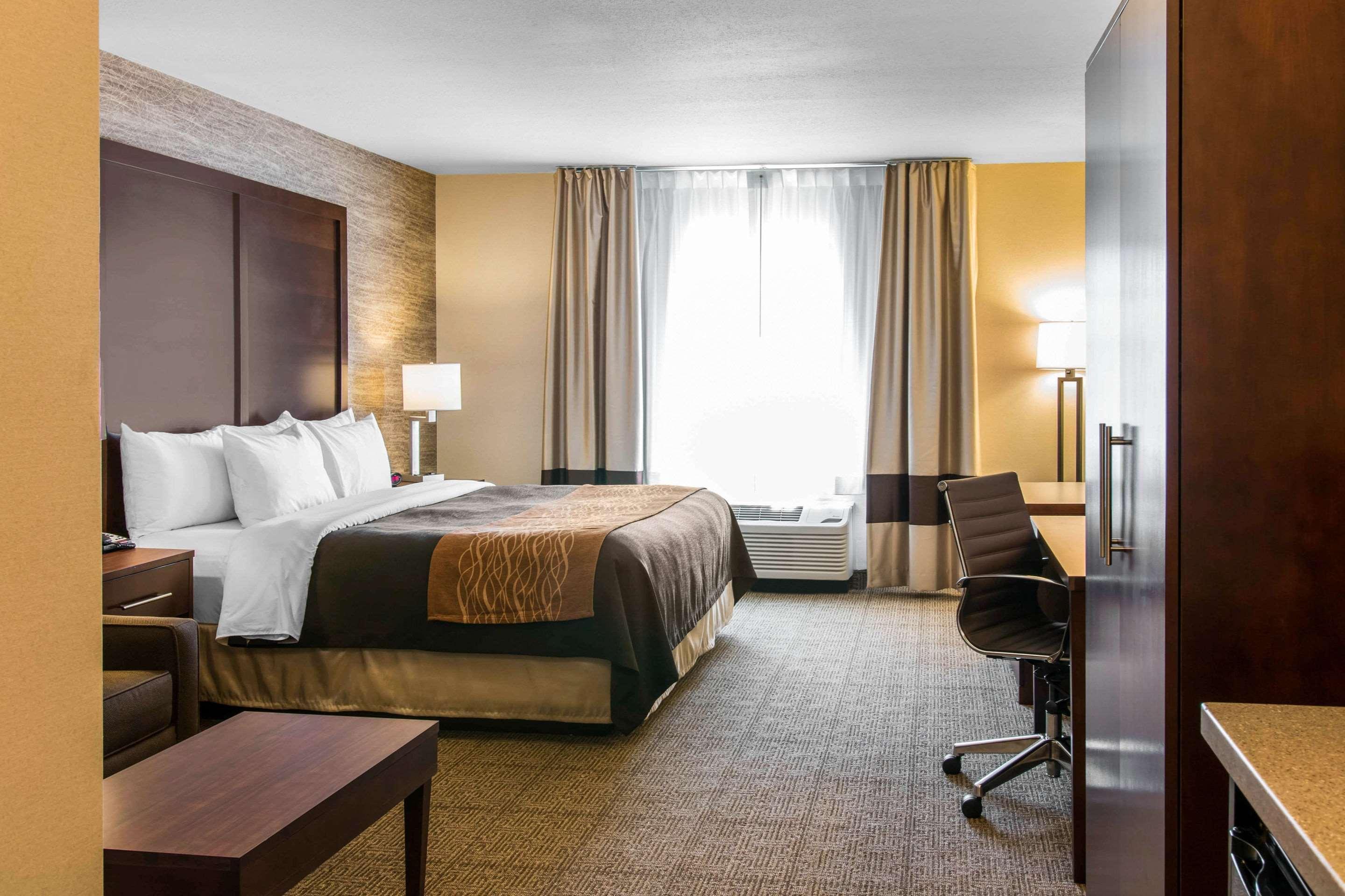 Comfort Inn Ludington Near Us-10 Kültér fotó
