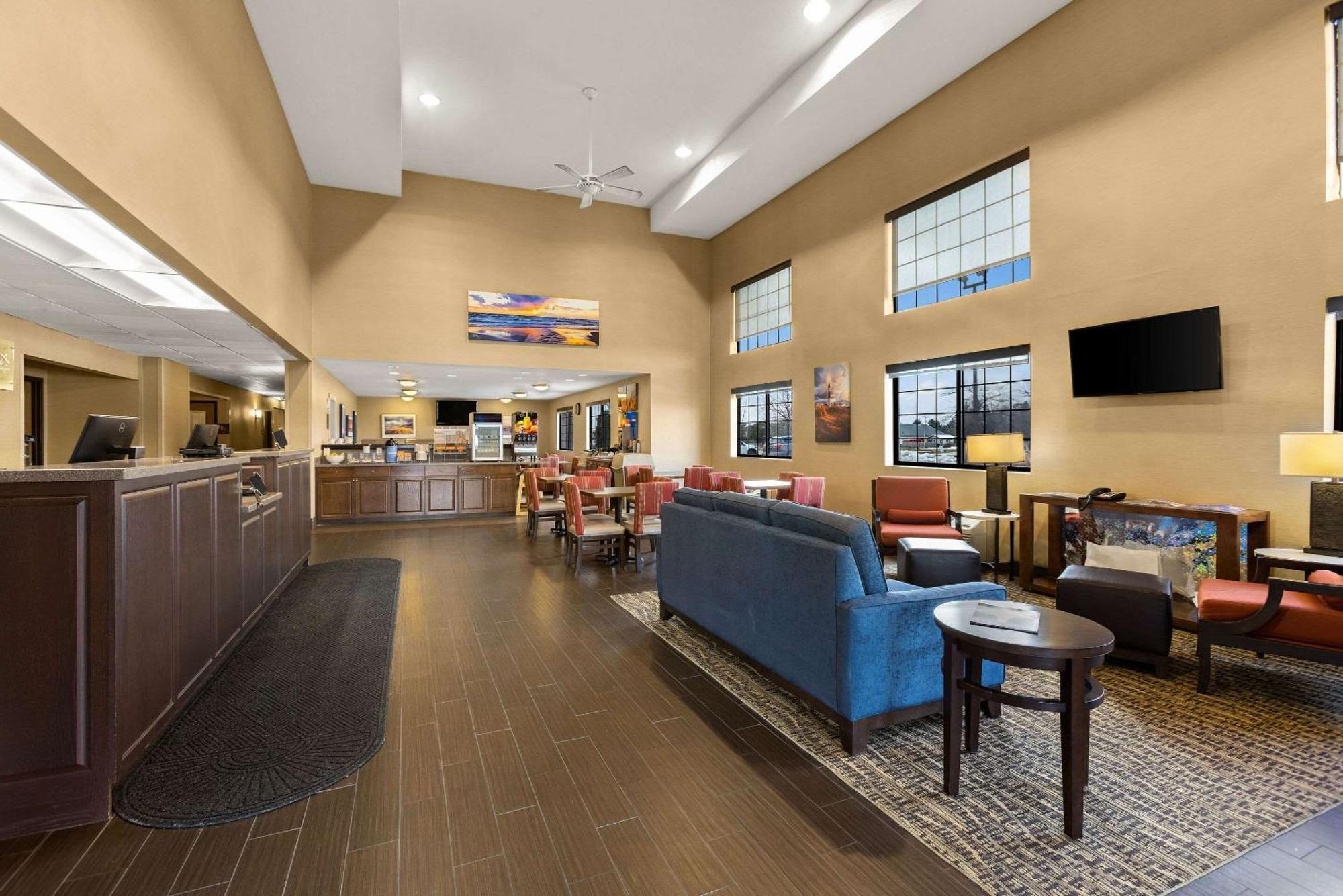 Comfort Inn Ludington Near Us-10 Kültér fotó