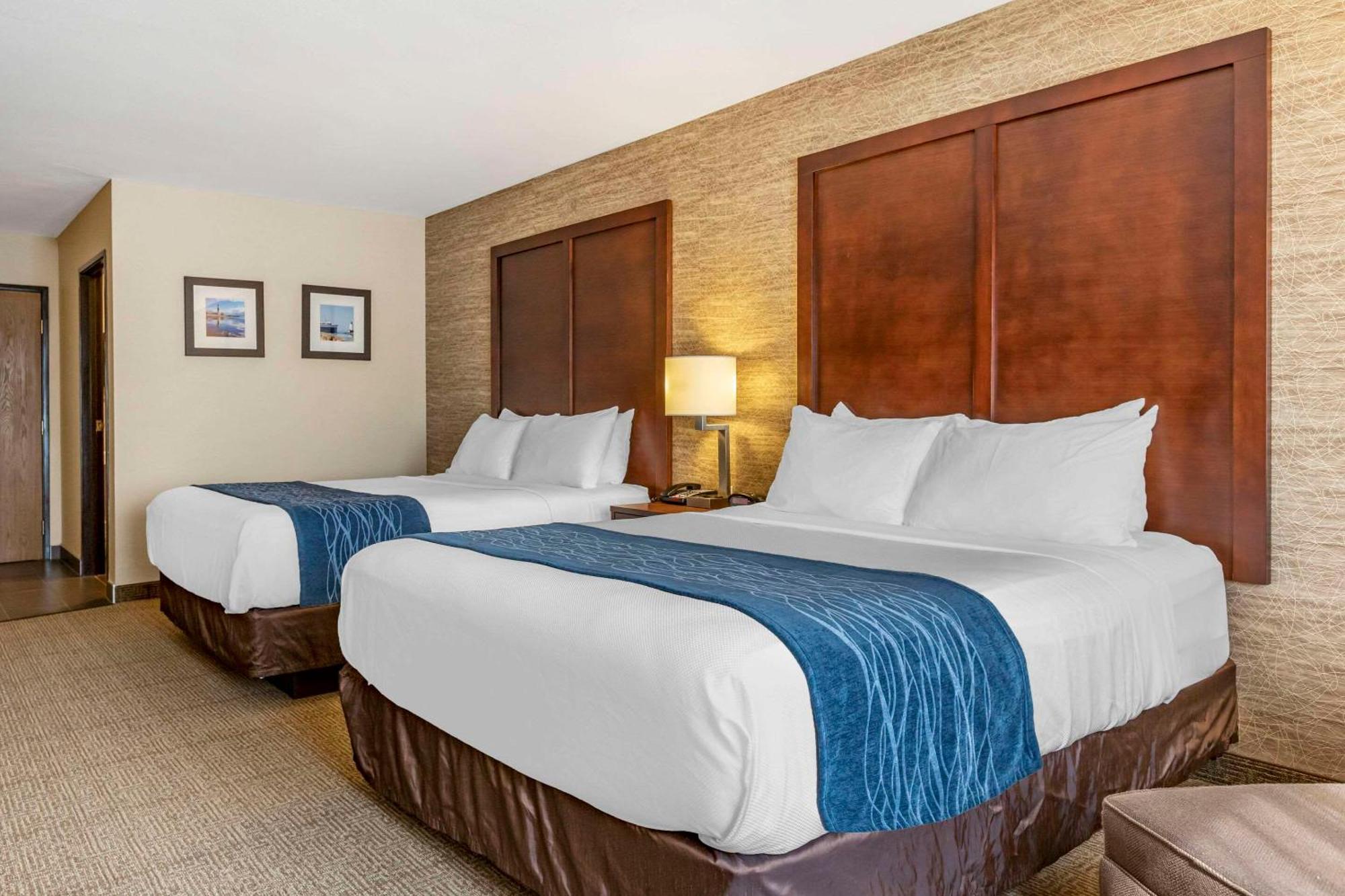 Comfort Inn Ludington Near Us-10 Kültér fotó